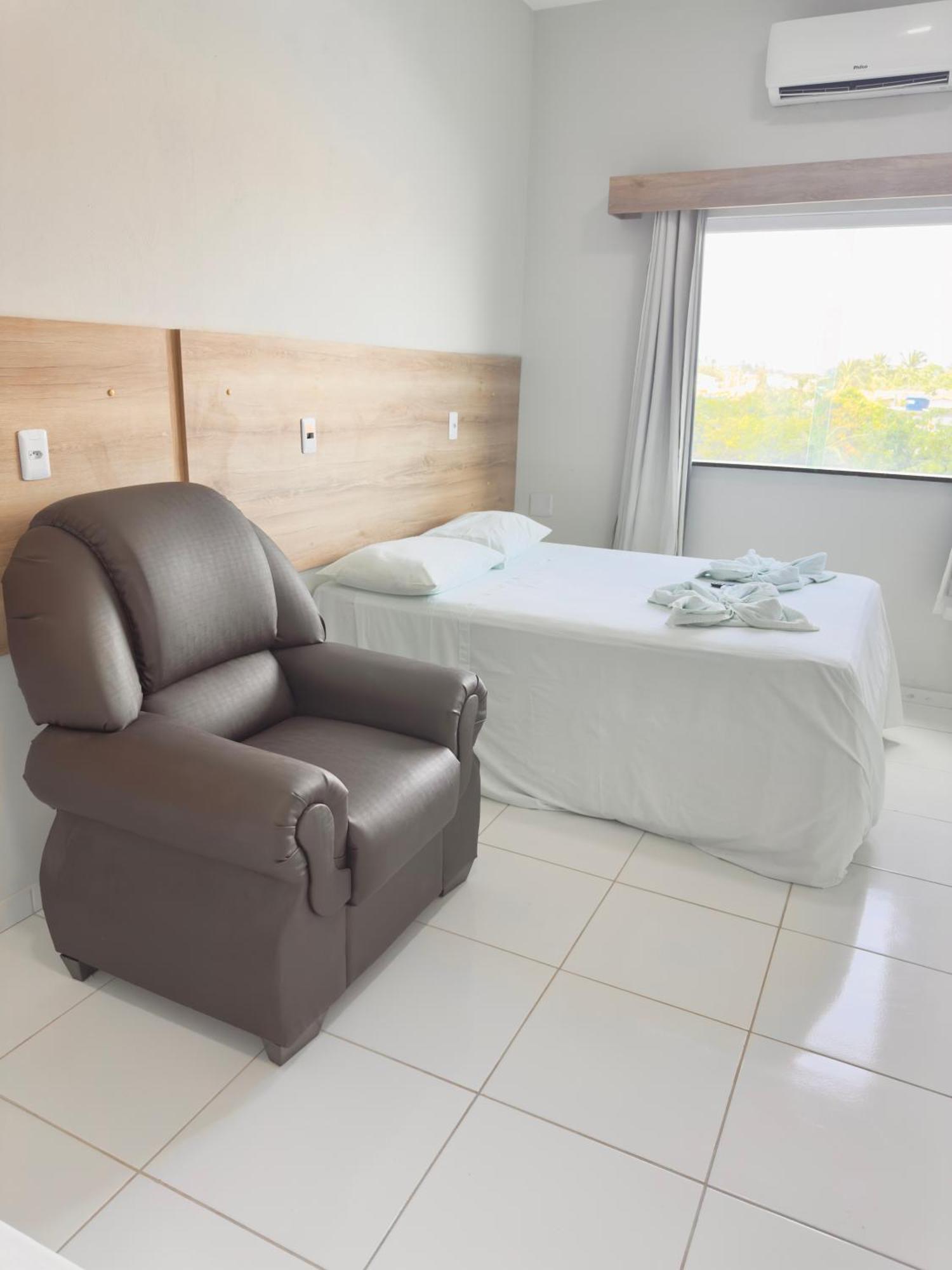 Hotel Costa Do Delta Тутоя Экстерьер фото